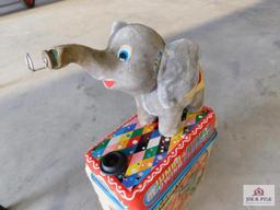 Jumbo the bubble blowing elephant