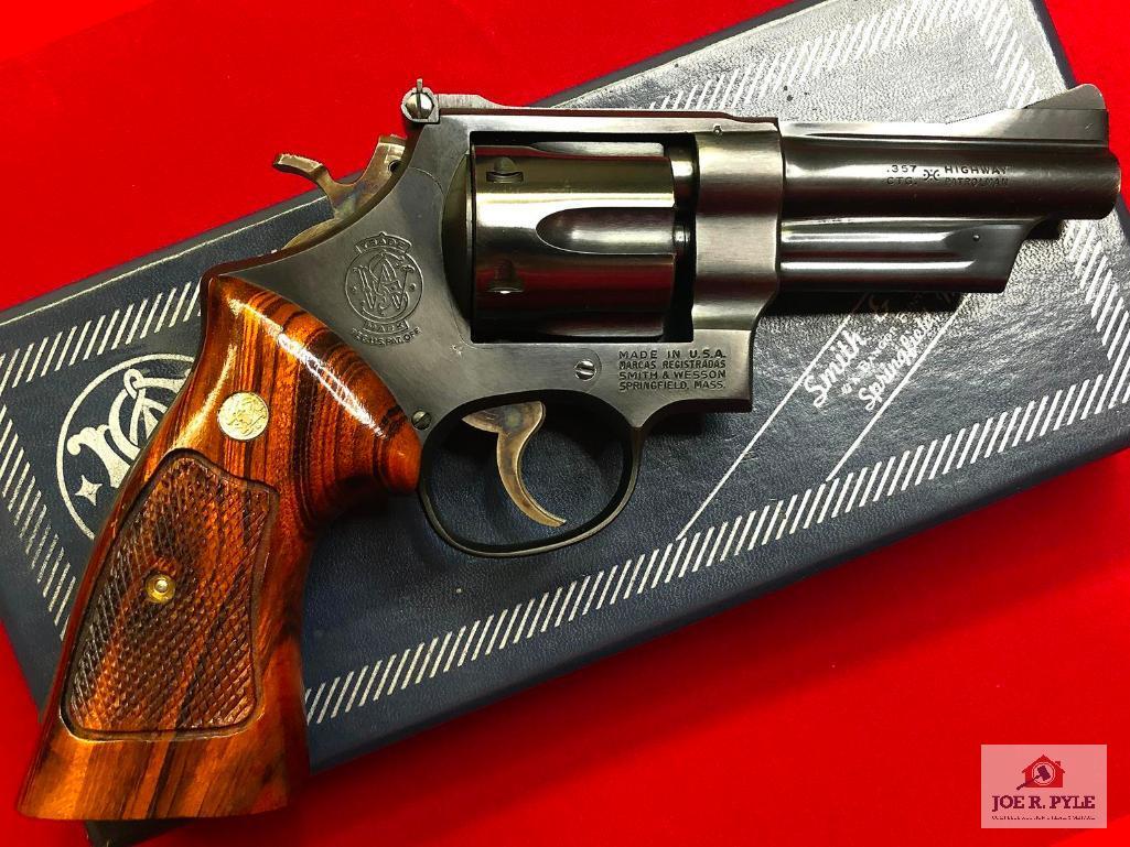 Smith and Wesson 28-2 Highway patrolman .357 Mag |SN:N262739