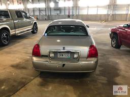 2004 Lincoln Town Car Passenger Car, VIN # 1LNHM83W44Y639006