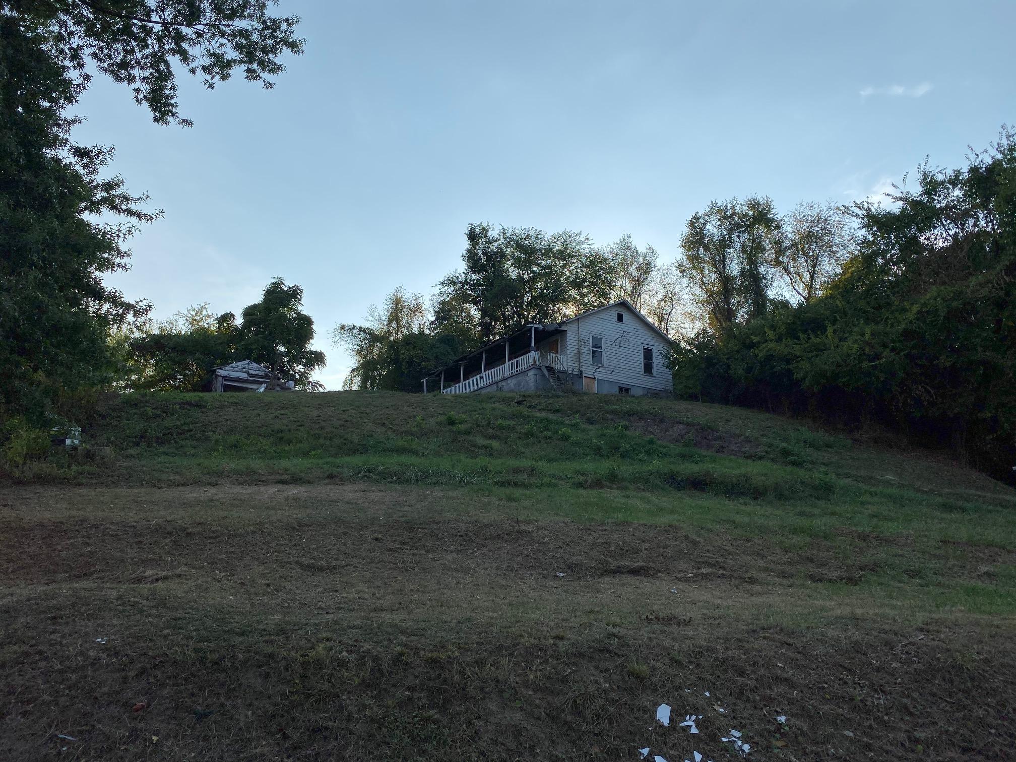 2 Bedroom Project Home on 0.5 Acres