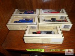 lot of 5 toy cars