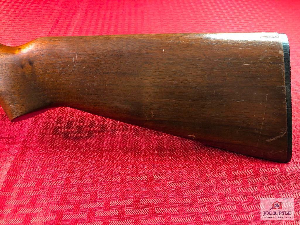 (16) Winchester Model 77 .22 LR | SN: 48175