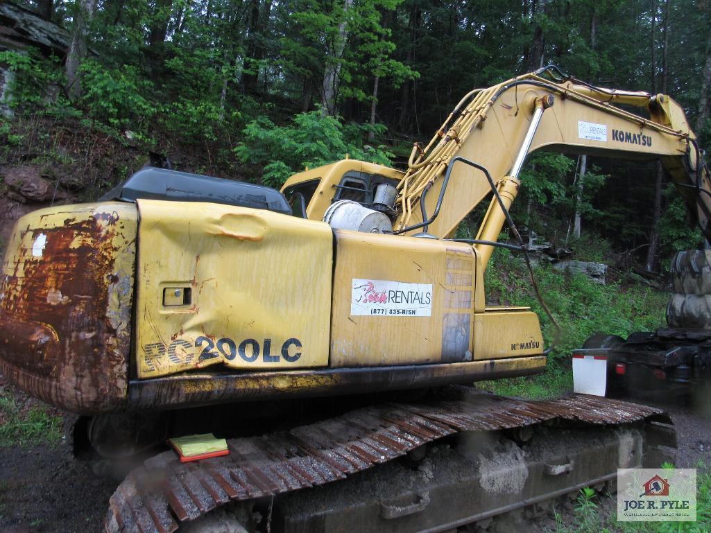 Komatsu Excavator Model Pc200LC