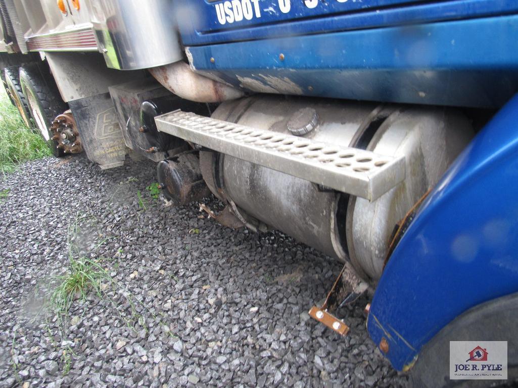 2004 Western Star Tri Axle Dump Truck With Aluminum Bed