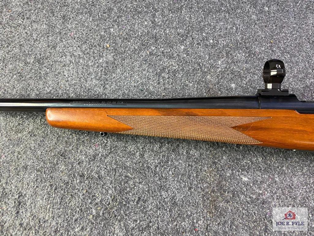 {16} Winchester 70 Classic Sporter BOSS .25-06 | SN: G109547