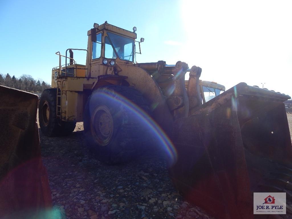 Cat 988B front end loader