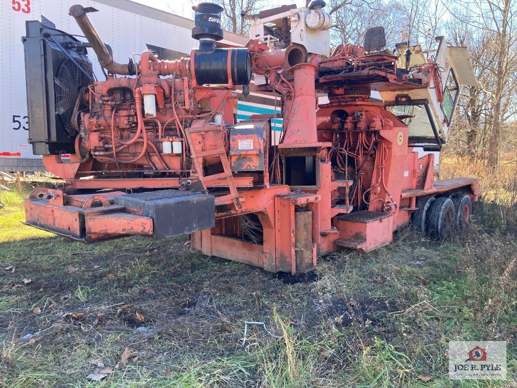 Morbark Mobile Total chip harvester model FR22-1330