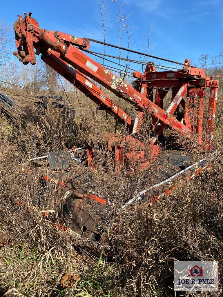 Wrecker body, 30-ton