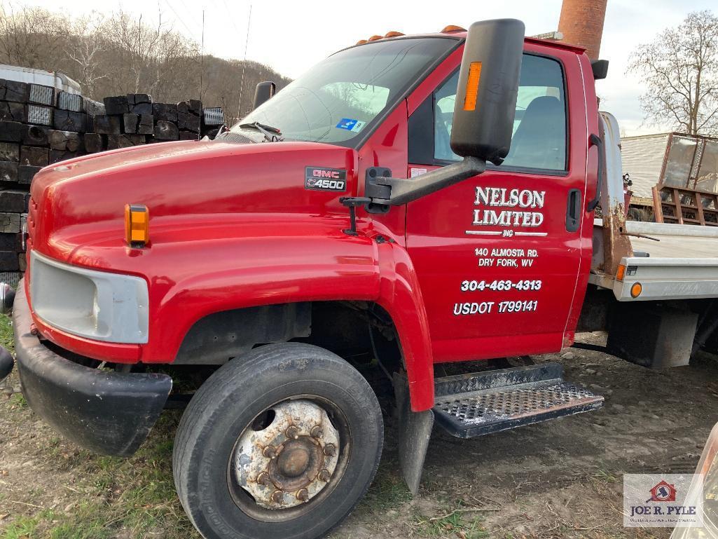 2003 GMC C4500 Duramax diesel 2-car hauler