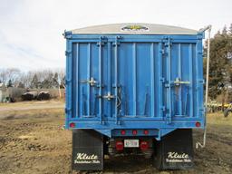 2002 IHC 8100 Grain Truck