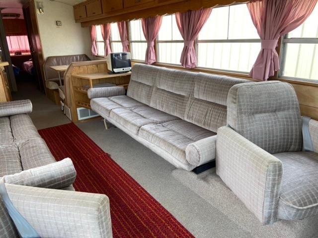 1969 GMC Bus/Motorhome Conversion