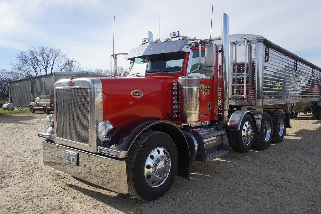 2005 Peterbilt 379 Truck Tractor