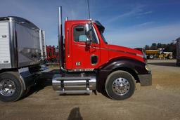 2005 Freightliner Columbia Truck Tractor