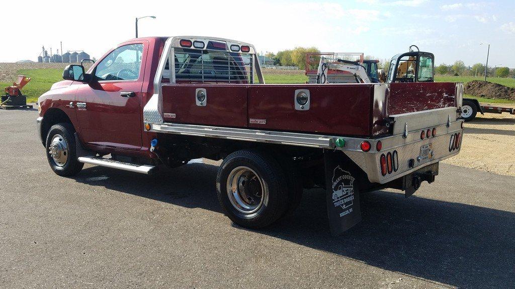 2011 Dodge Ram 3500 HD 1-Ton Dually Pickup Truck