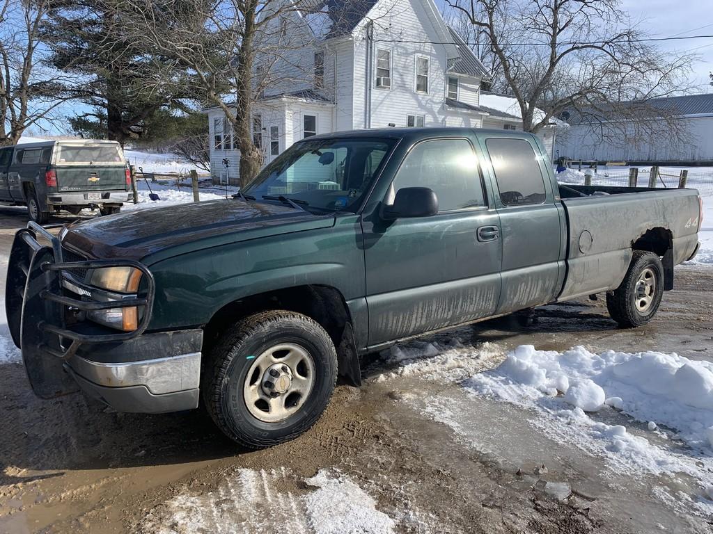 2004 Chevy 1500 Pickup Truck