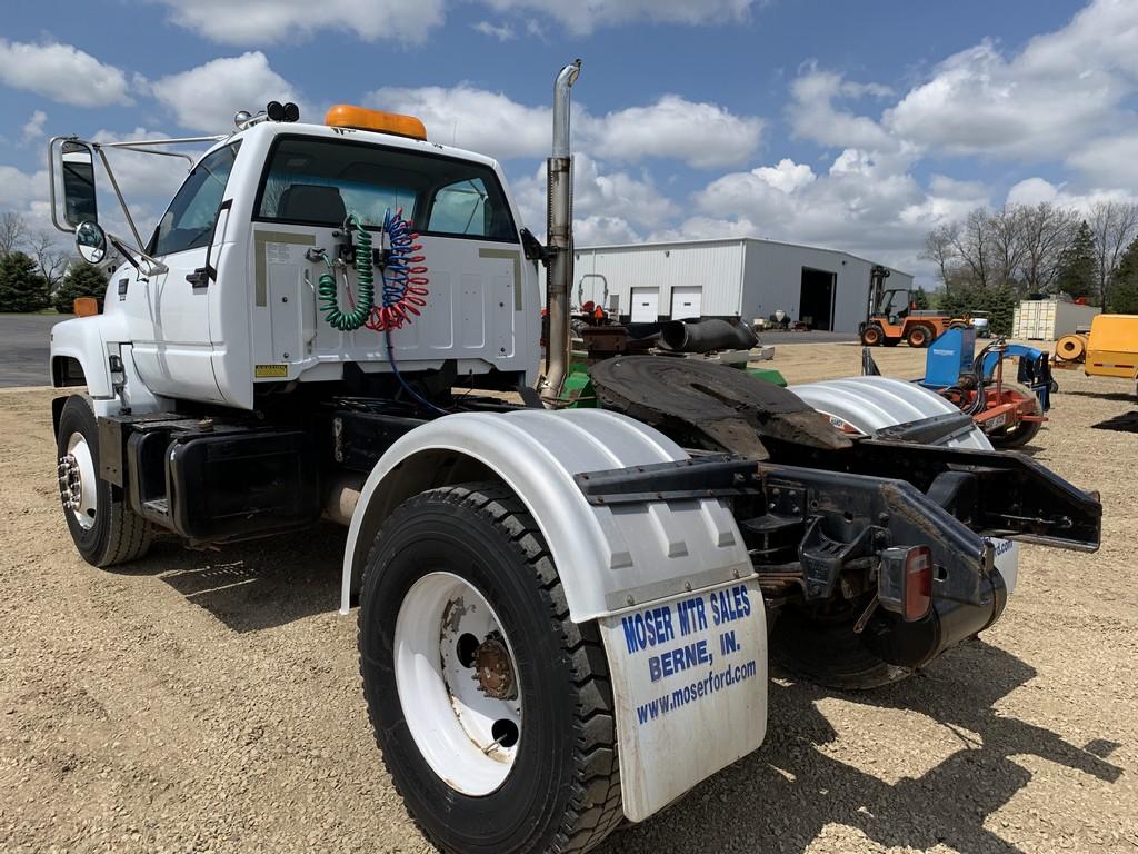 2001 GMC 7500 Truck