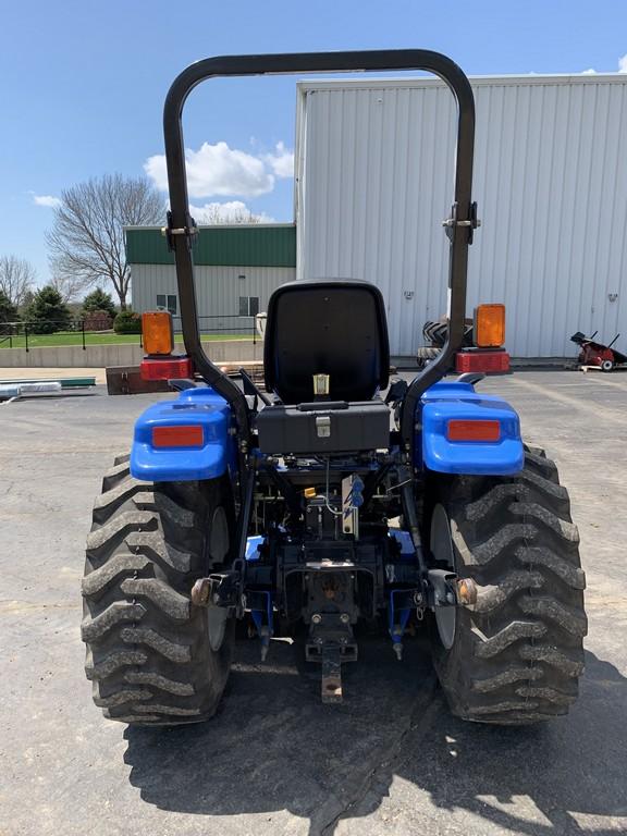 2002 New Holland TC33D Compact Tractor.