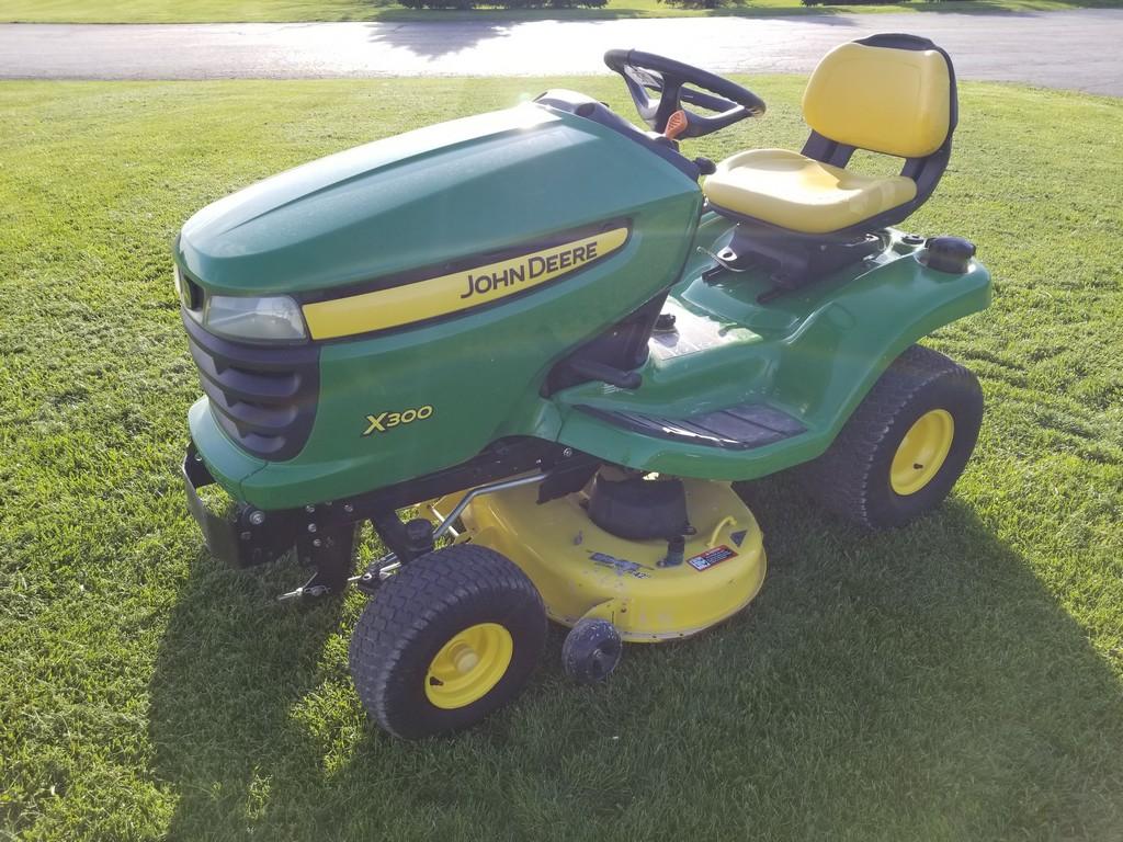 John Deere X300 Mower