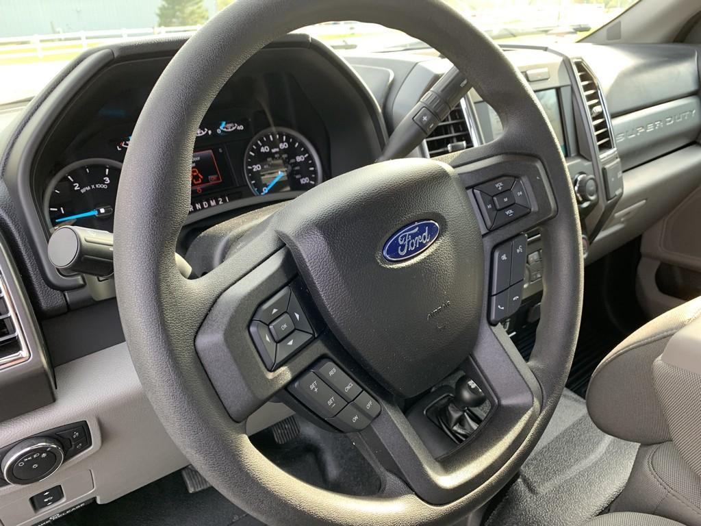 2018 Ford F550 XLT 4x4 Dualy Super Cab