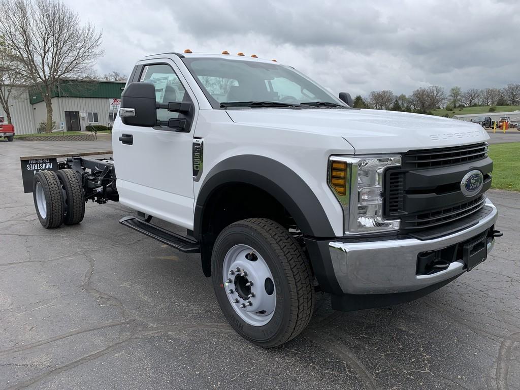 2018 Ford F550 XL Super Duty 4x2 Regular Cab