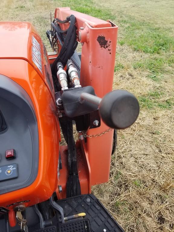 2008 Kubota M7040 Tractor W/Woods QT LU126 Loader