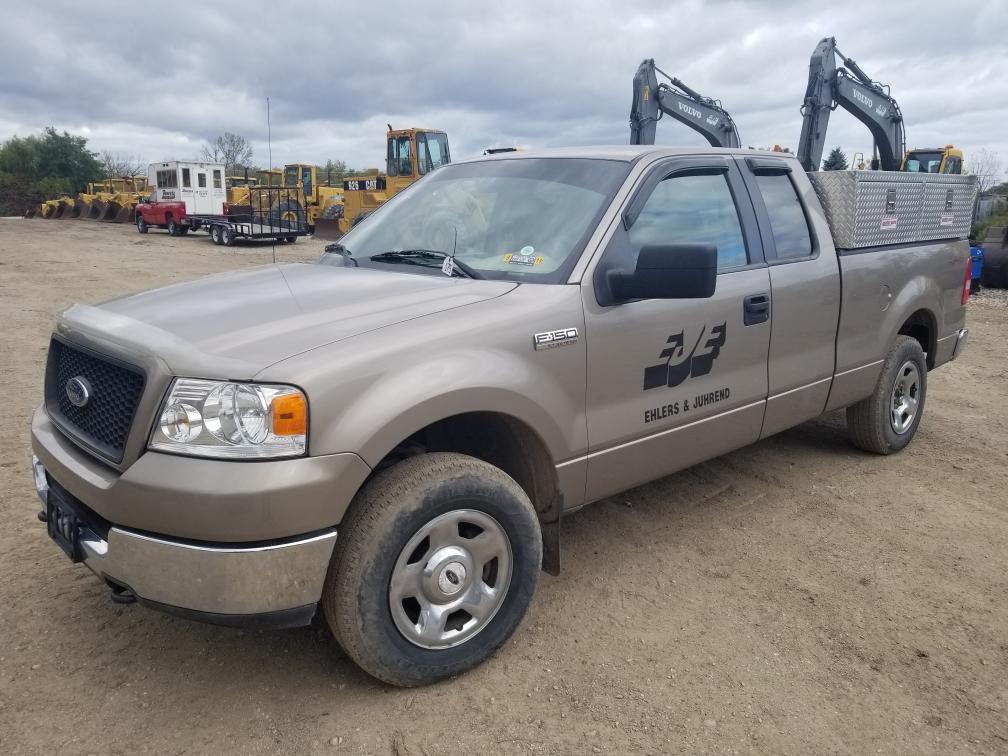 2005 Ford F150 XLT Pickup Truck