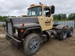 1979 Mack R685ST Semi Tractor