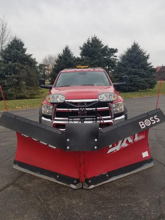 2013 Dodge Ram 5500 HD Flatbed Truck