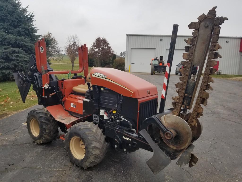 2011 Ditch Witch 420 SX Trencher Vibratory Plow