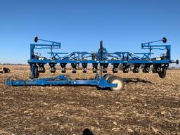 2013 Kinze 3600 12R 30' Planter