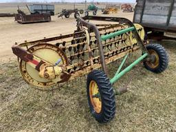 John Deere 660 Dolly Wheel Hay Rake