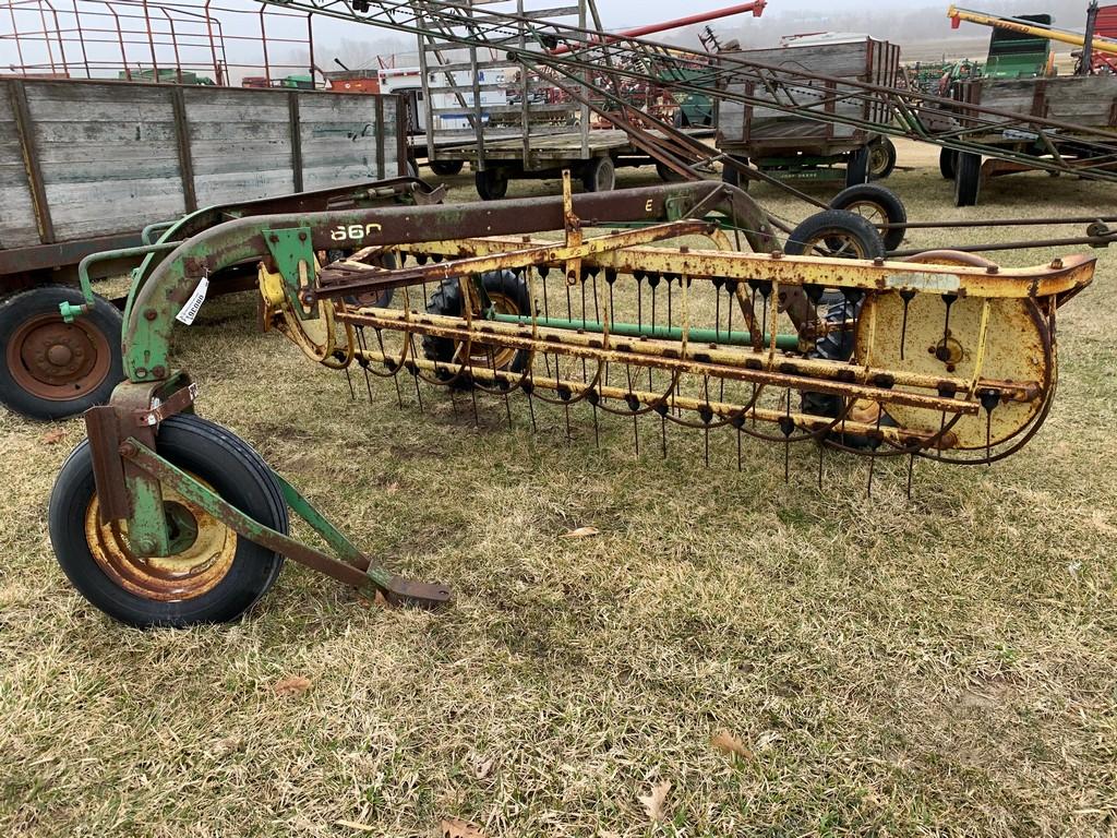 John Deere 660 Dolly Wheel Hay Rake