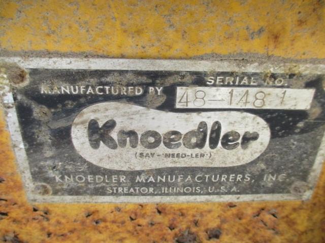 KNOEDLER FEED WAGON