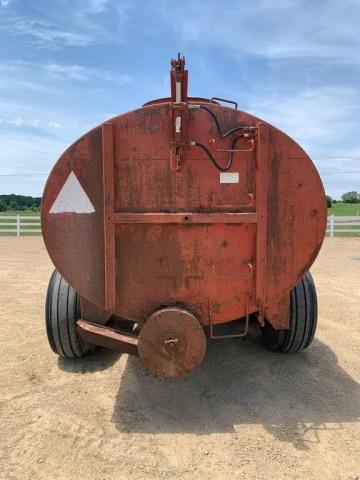 Calumet 3250 Liquid Manure Tank Spreader