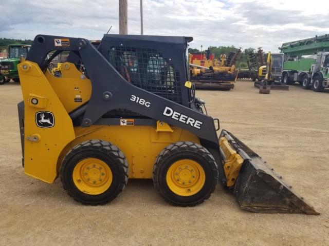 2017 John Deere 318 G Skid Loader