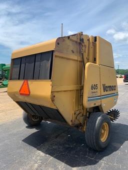 Vermeer 605K Round Baler