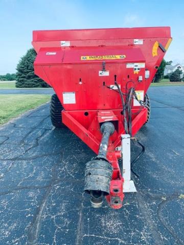 2016 Meyers Industrial 8720 Spreader