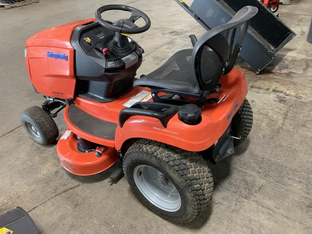 Simplicity Broadmoor Riding Mower