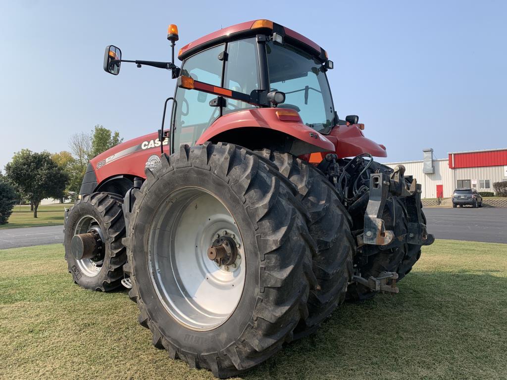 2013 Case 290 Magnum Tractor