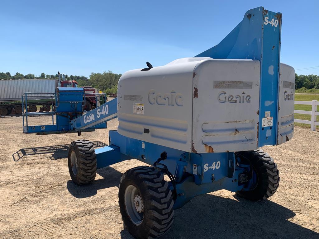 2000 Genie S40 Manlift