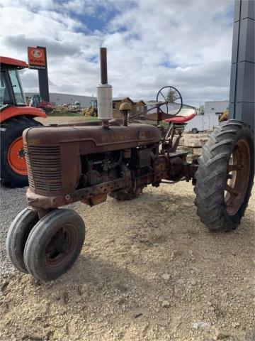 1947 International H Tractor