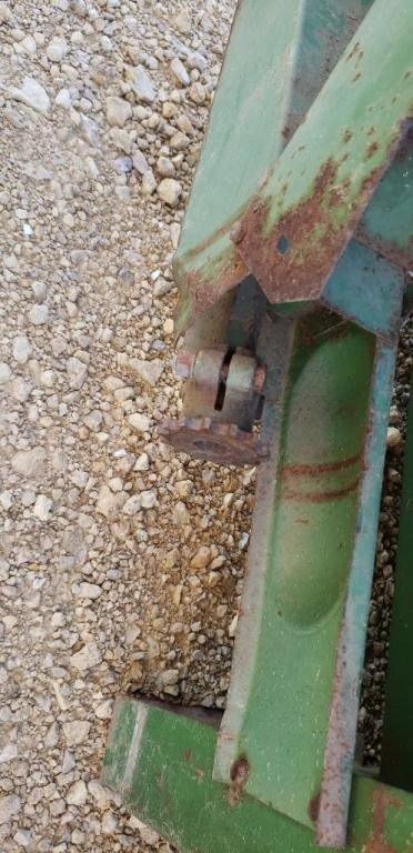 JD 444 4 ROW WIDE CORN HEAD