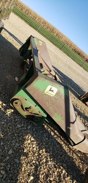 JD 444 4 ROW WIDE CORN HEAD