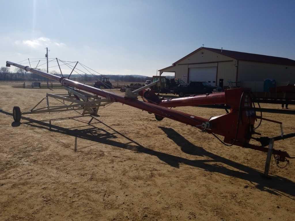 FARM KING 10 X 70' AUGER W/ SWING HOPPER-WORKS