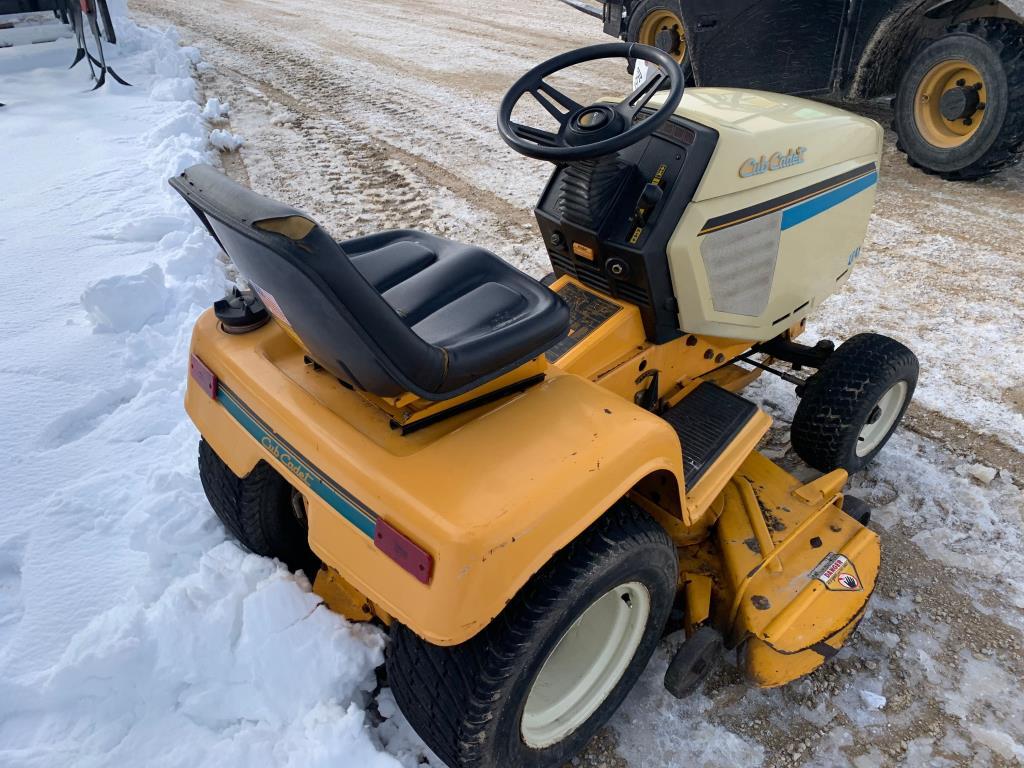 Cub Cadet 1641 Lawn Mower