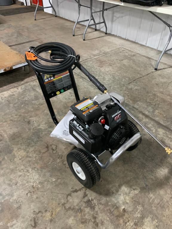 NEW Mi-T-M Pressure Washer