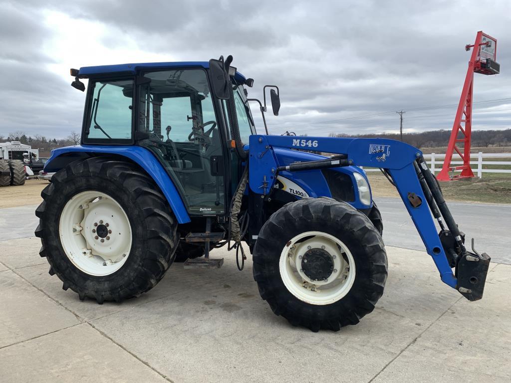 New Holland TL100A Loader Tractor