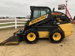 New Holland L225 SKid Loader w/ Bucket