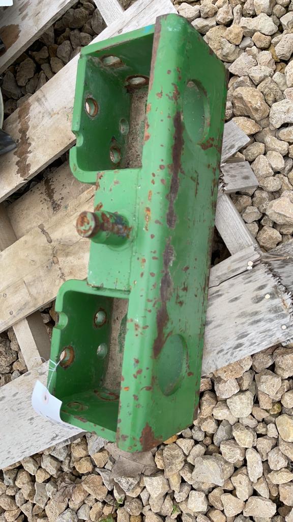 JOHN DEERE STEEL FRONT WEIGHT BRACKETS