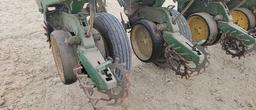 JOHN DEERE 7200 6 ROW 30 PLANTER